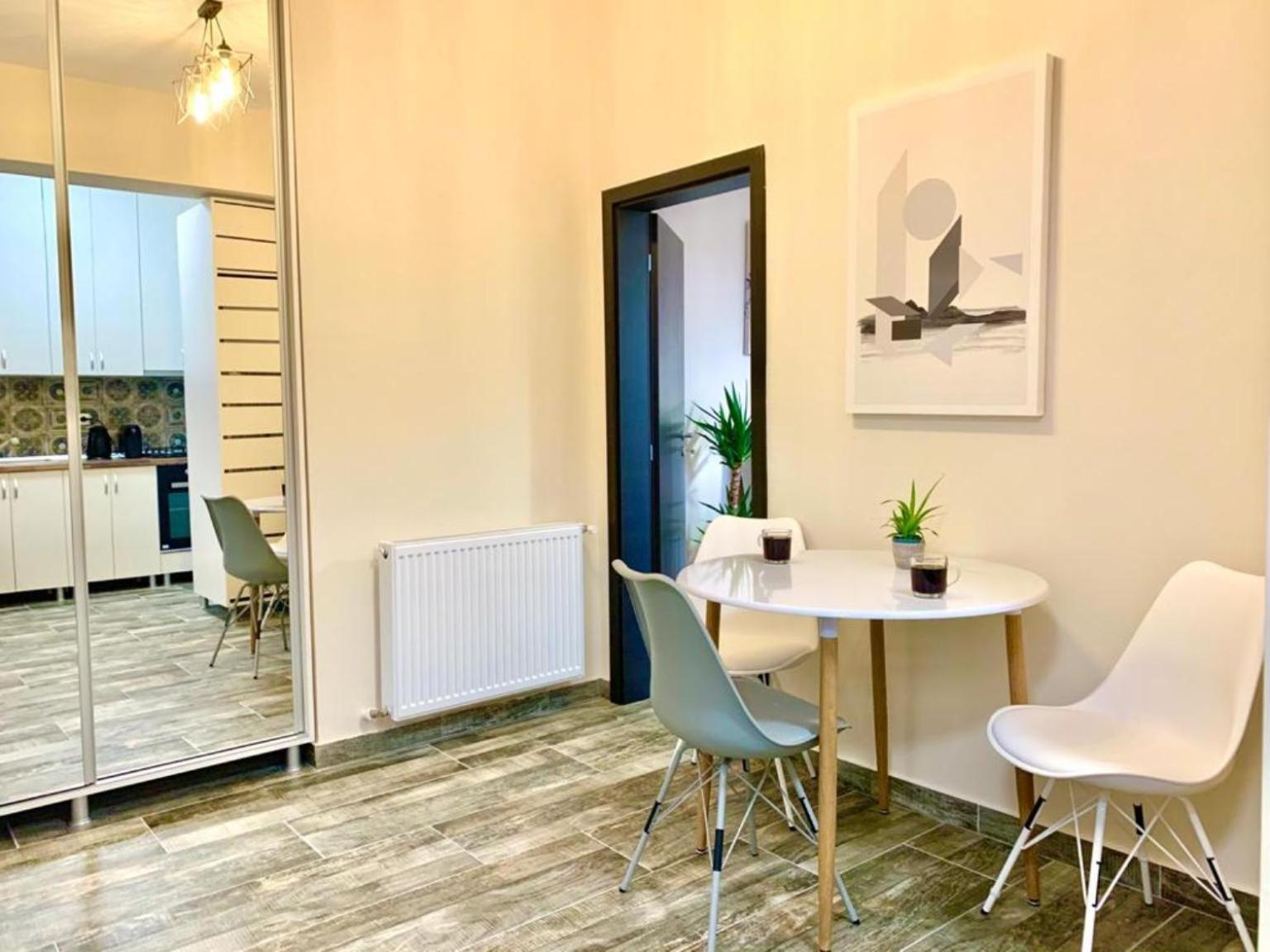 Cityscape Apartment Near Palas Mall 雅西 外观 照片